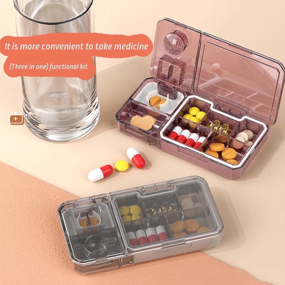 Kotak Obat Transparan dengan Sekat Pemotong dan Penggerus Obat - kotak vitamin dan suplement travelling jalan jalan 