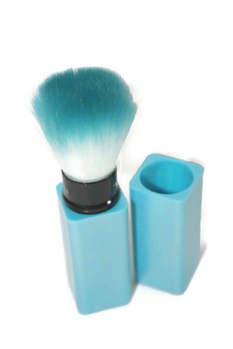 soft wool makeup brush